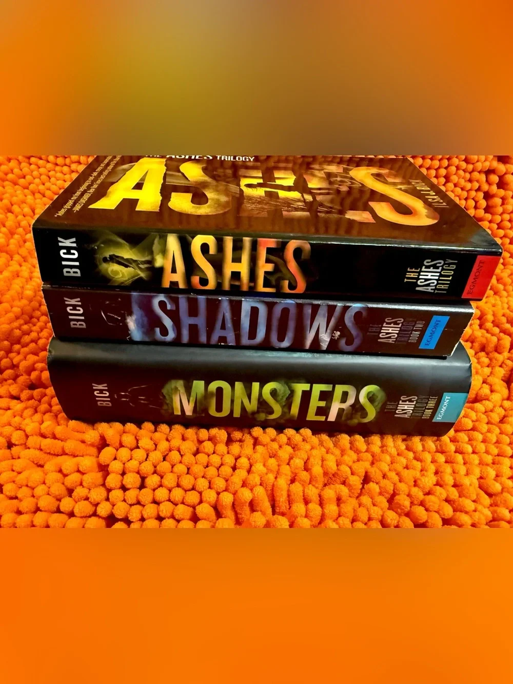 The Ashes Trilogy by author Ilsa J. Bick